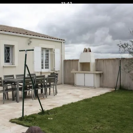Maison De La Solinoise Holiday home *